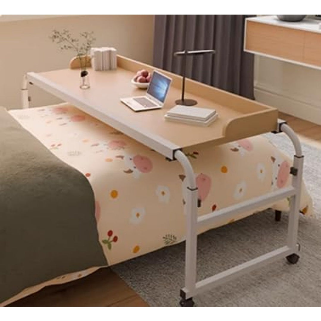 tavoli con rotelle oro per letto ufficio 2